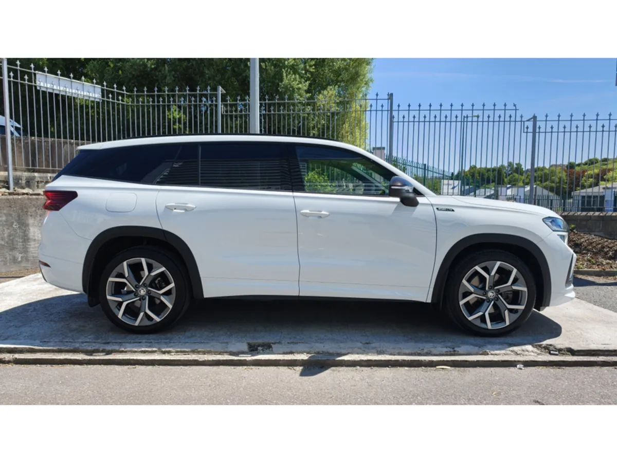 Skoda Kodiaq SPORTLINE 2.0TDI 150HP DSG WINTER PAC - Image 1