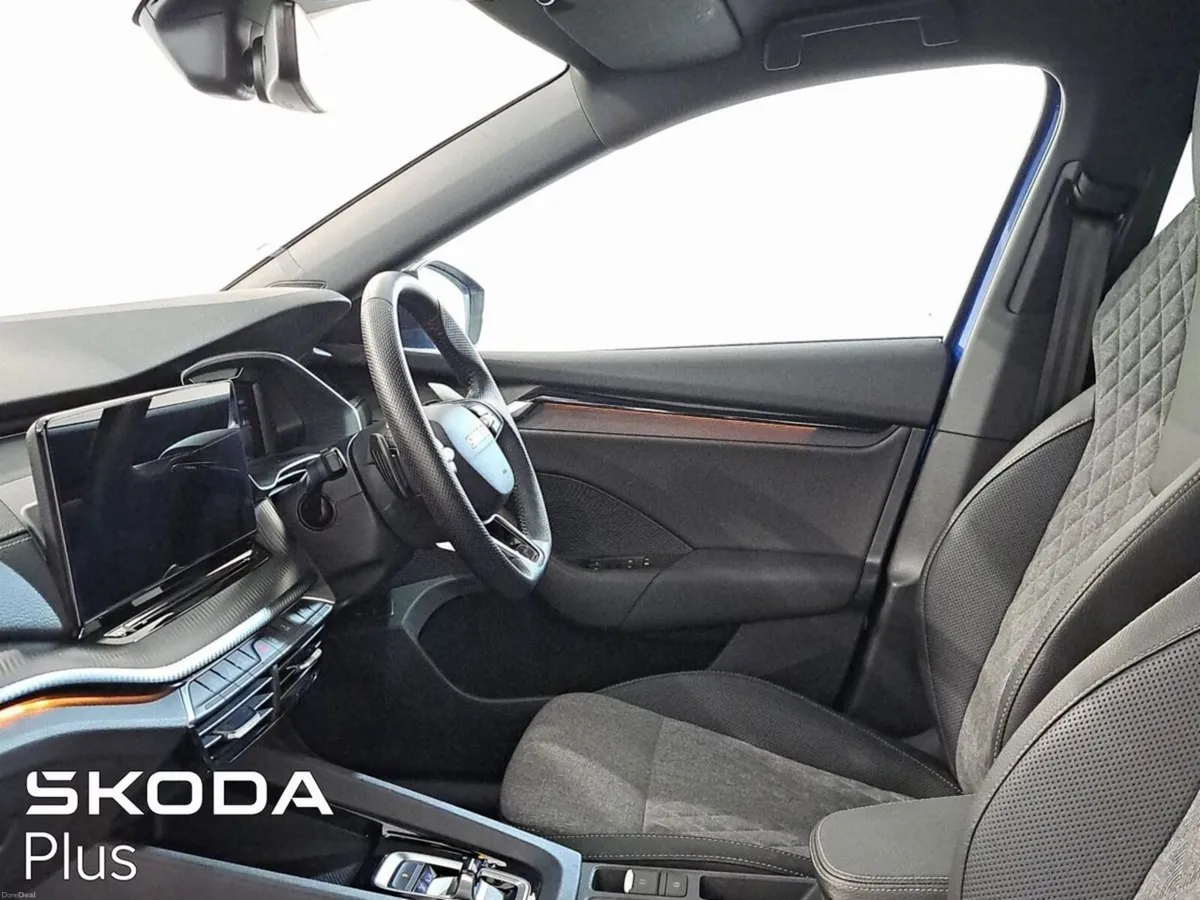 Skoda Octavia Sportline 1.5TSI 150HP DSG mHEV - Image 4