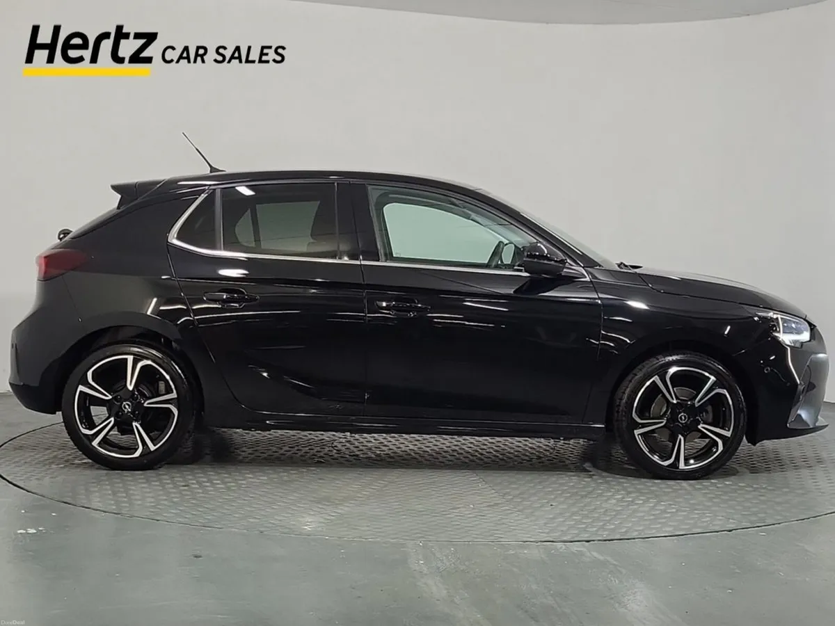 Opel Corsa Elite 1.2i  Petrol Manual - Image 4