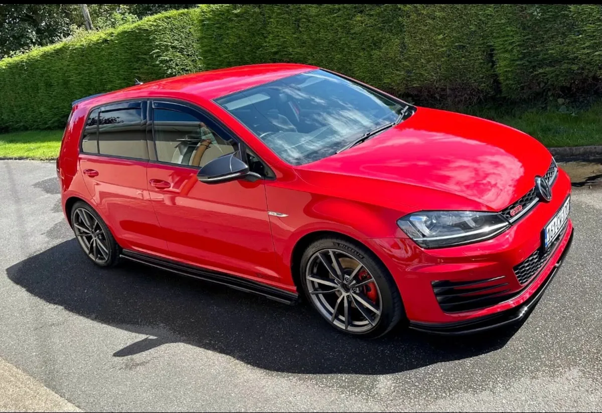 Volkswagen Golf GTD - Image 1
