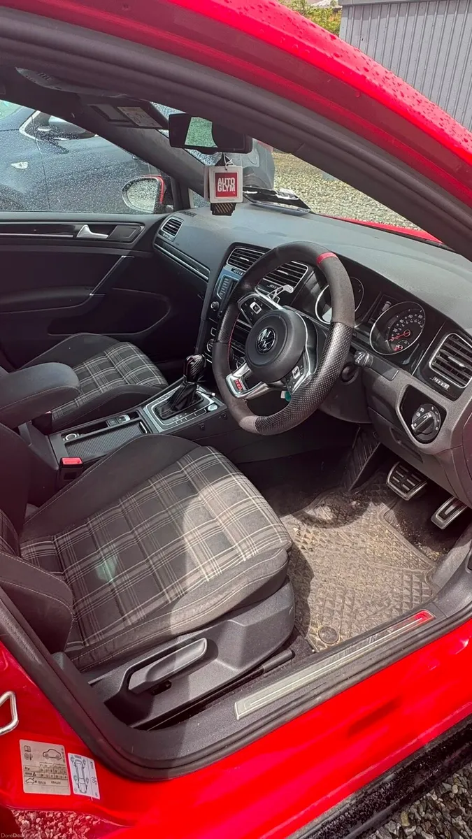 Volkswagen Golf GTD - Image 5