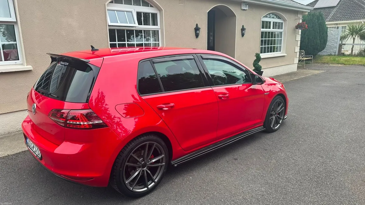 Volkswagen Golf GTD - Image 2