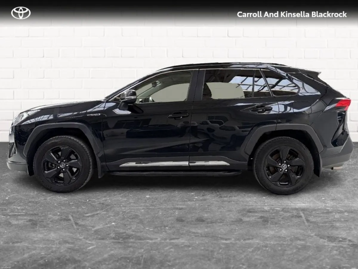 Toyota RAV4 Hybrid Sol 2WD - Image 3
