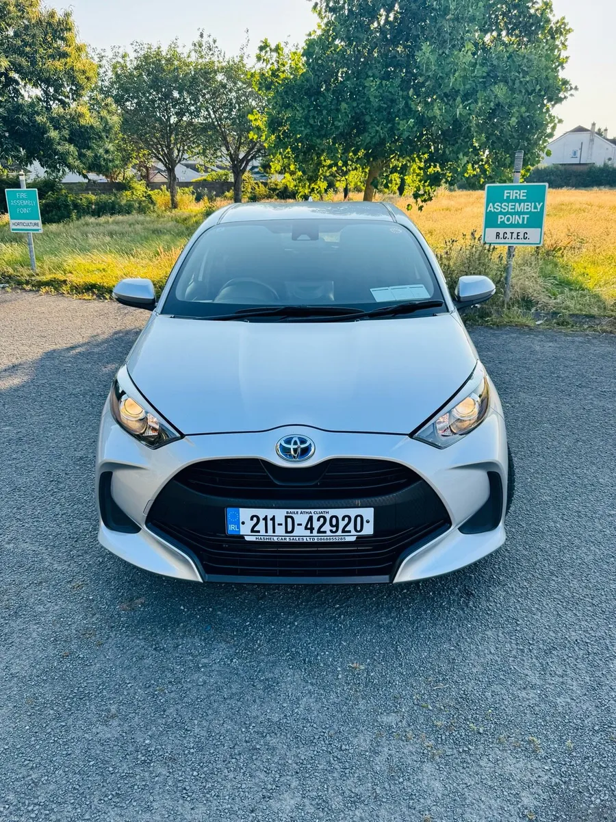 Stunning 21 Toyota Yaris Hybrid Auto New NCT 7/28 - Image 1