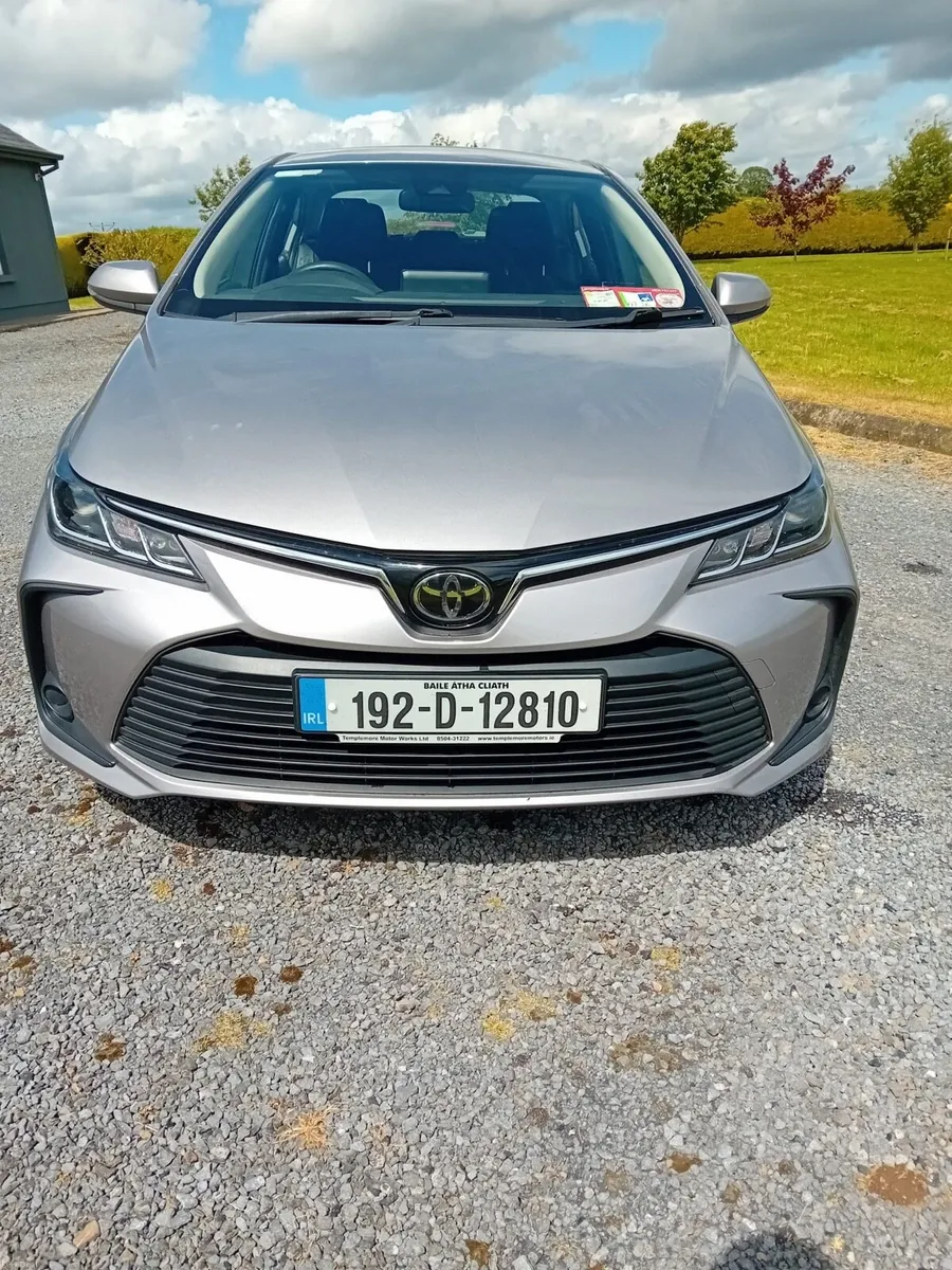 Toyota Corolla - Image 2