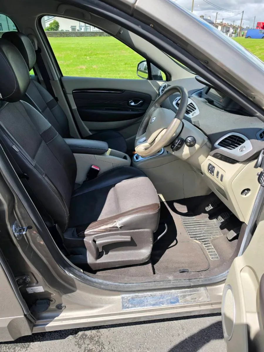 Renault Scenic - Image 4