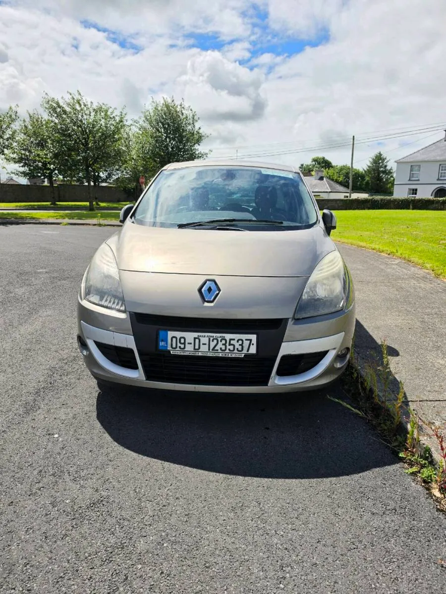 Renault Scenic - Image 2
