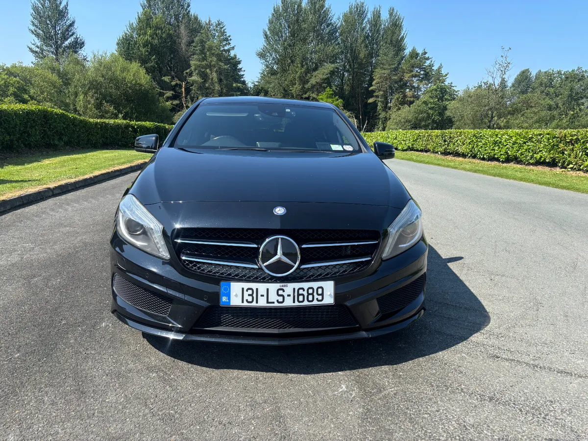 MERCEDES BENZ A180 AMG LINE AUTO 2013 - Image 2