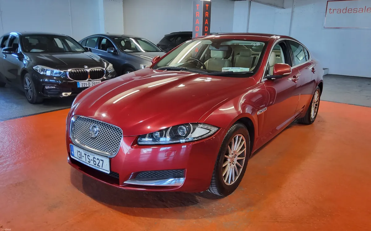 Jaguar XF 2013 - Image 4