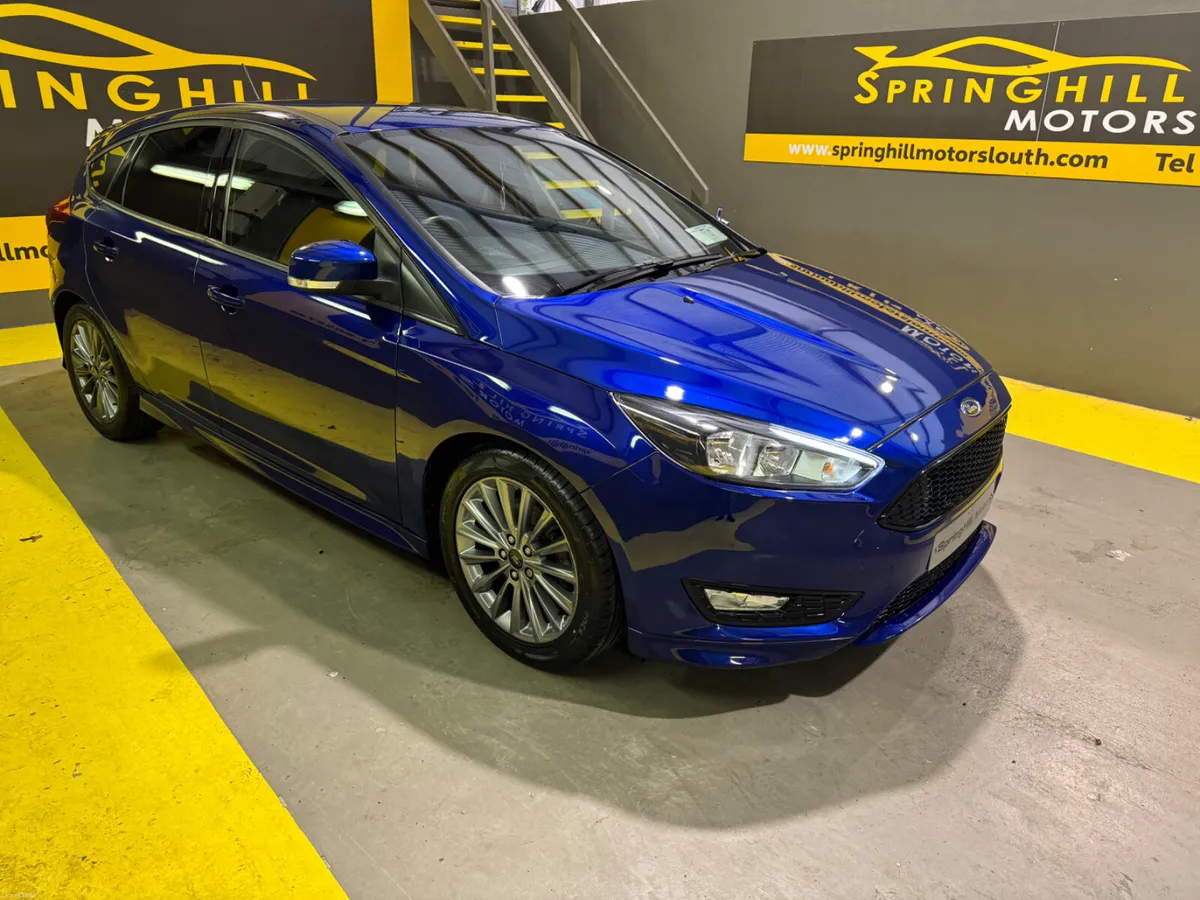 2018 Ford Focus 1.0 ST-Line ECOBOOST 140 BHP 5DR - Image 2
