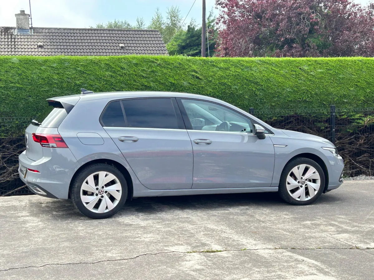 25Volkswagen Golf 1.5 tsi Style €29950 inc Vrt - Image 6