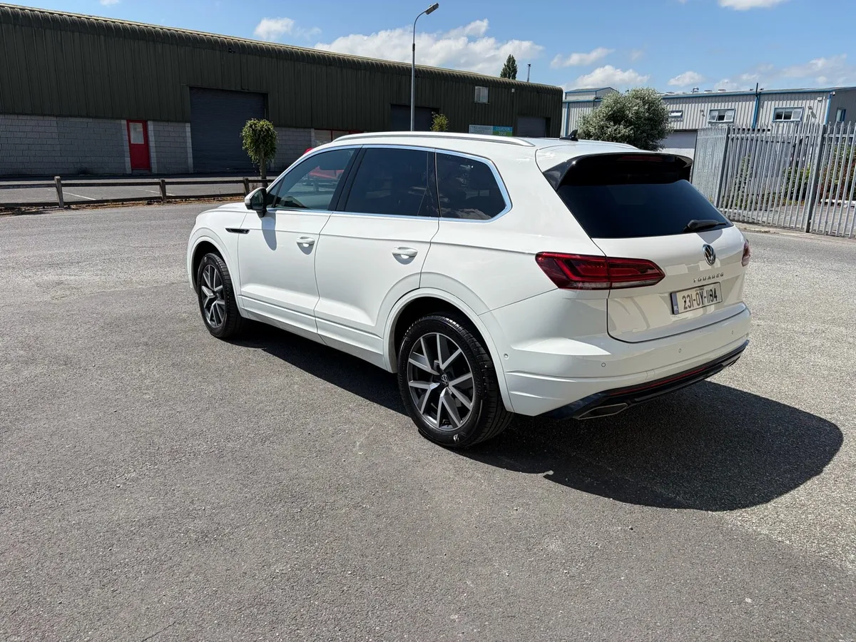 VW Touareg - Image 4