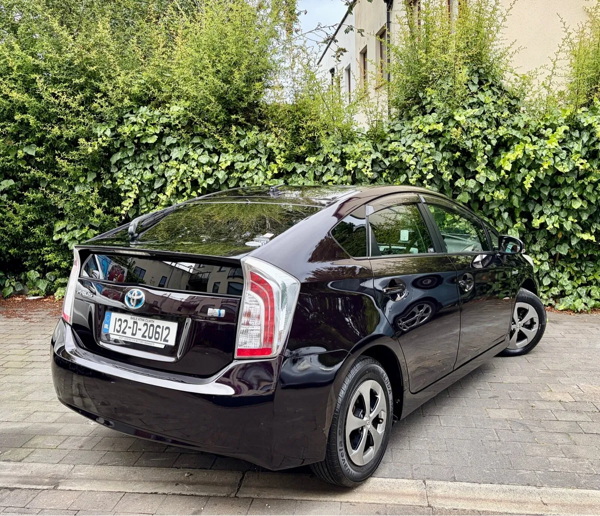 €4,350 2013 Toyota Prius 1.8L Hybrid Auto New Nct - Image 4