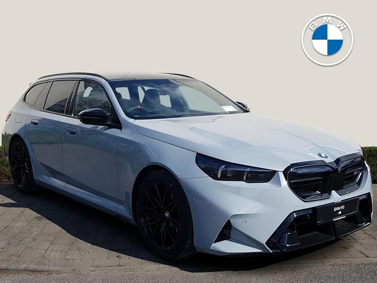 BMW M5 M5 Touring - Image 1