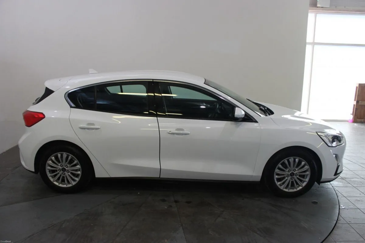 Ford Focus 1.0 Ecoboost 125PS Titanium - TENDER 35 - Image 3