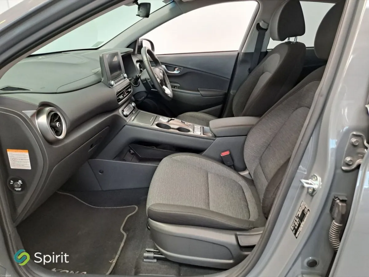 Hyundai KONA Kona EV Executive 39 kWh*Call Andrew - Image 3