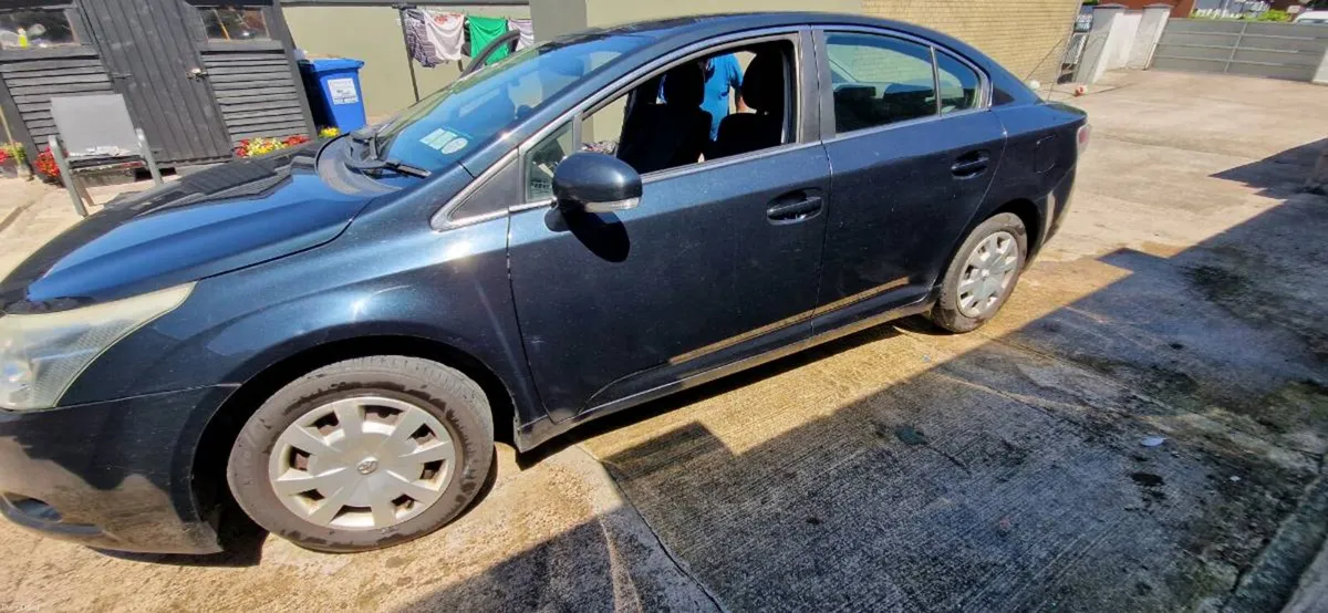 Toyota Avensis - Image 3