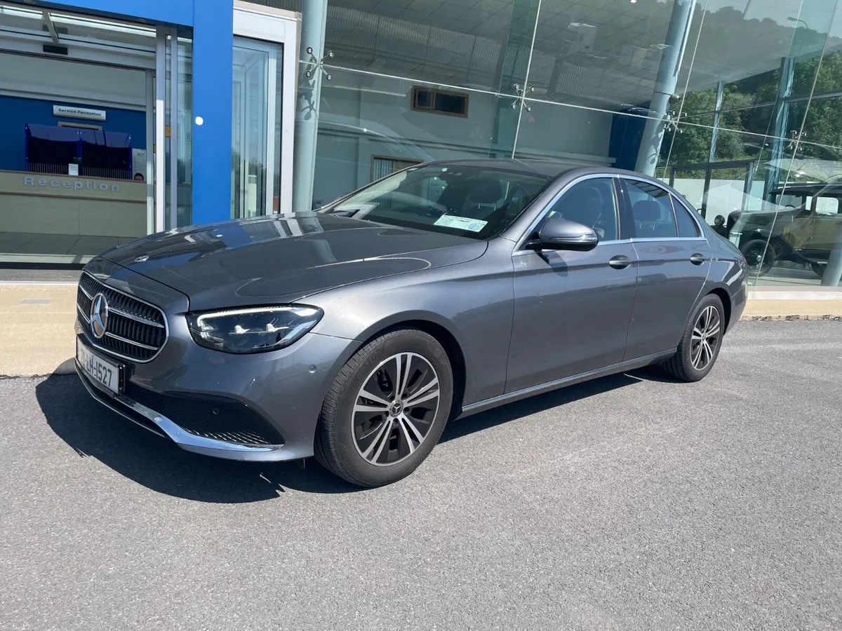 Mercedes-Benz E-Class - Image 4