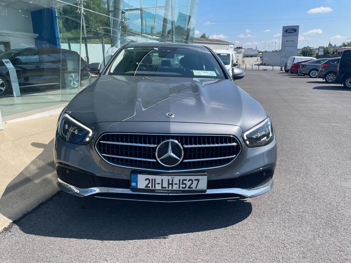 Mercedes-Benz E-Class - Image 2