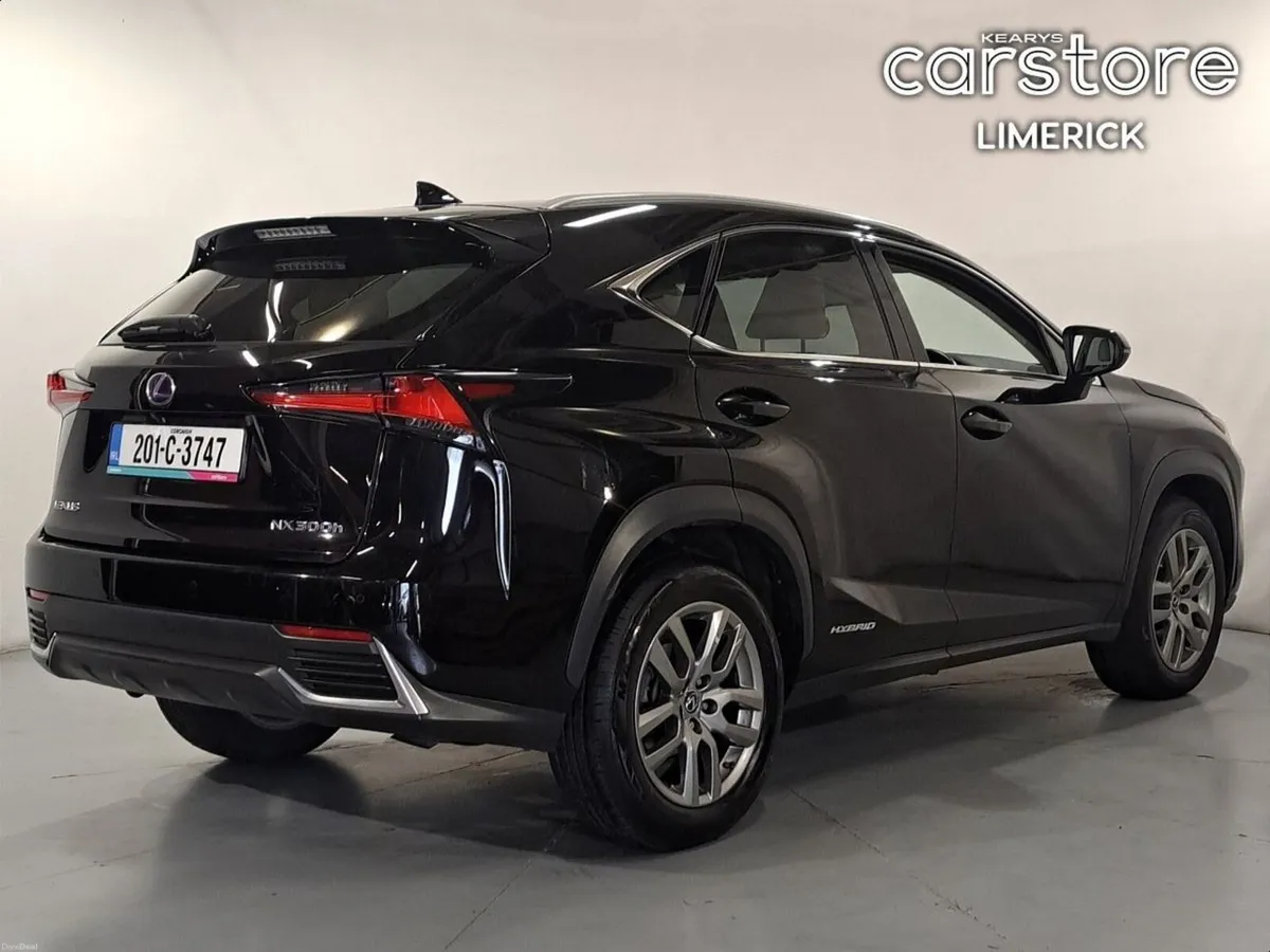 Lexus NX 300h Executive FWD - Image 3