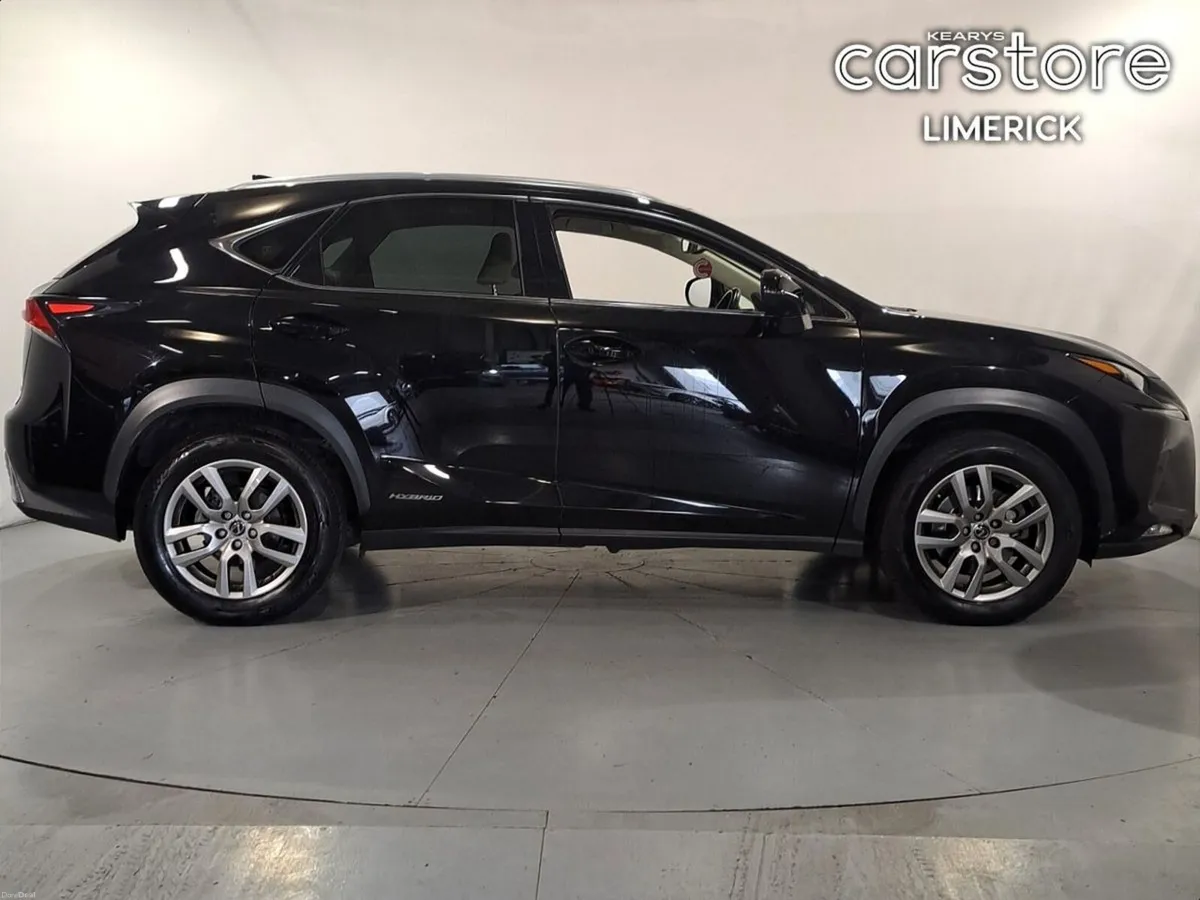 Lexus NX 300h Executive FWD - Image 2