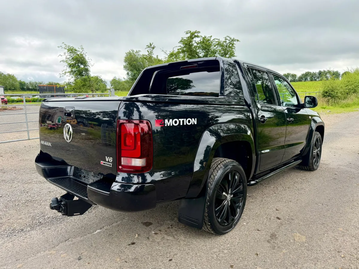 2020/202 Volkswagen Amarok Aventura Black Edition - Image 4