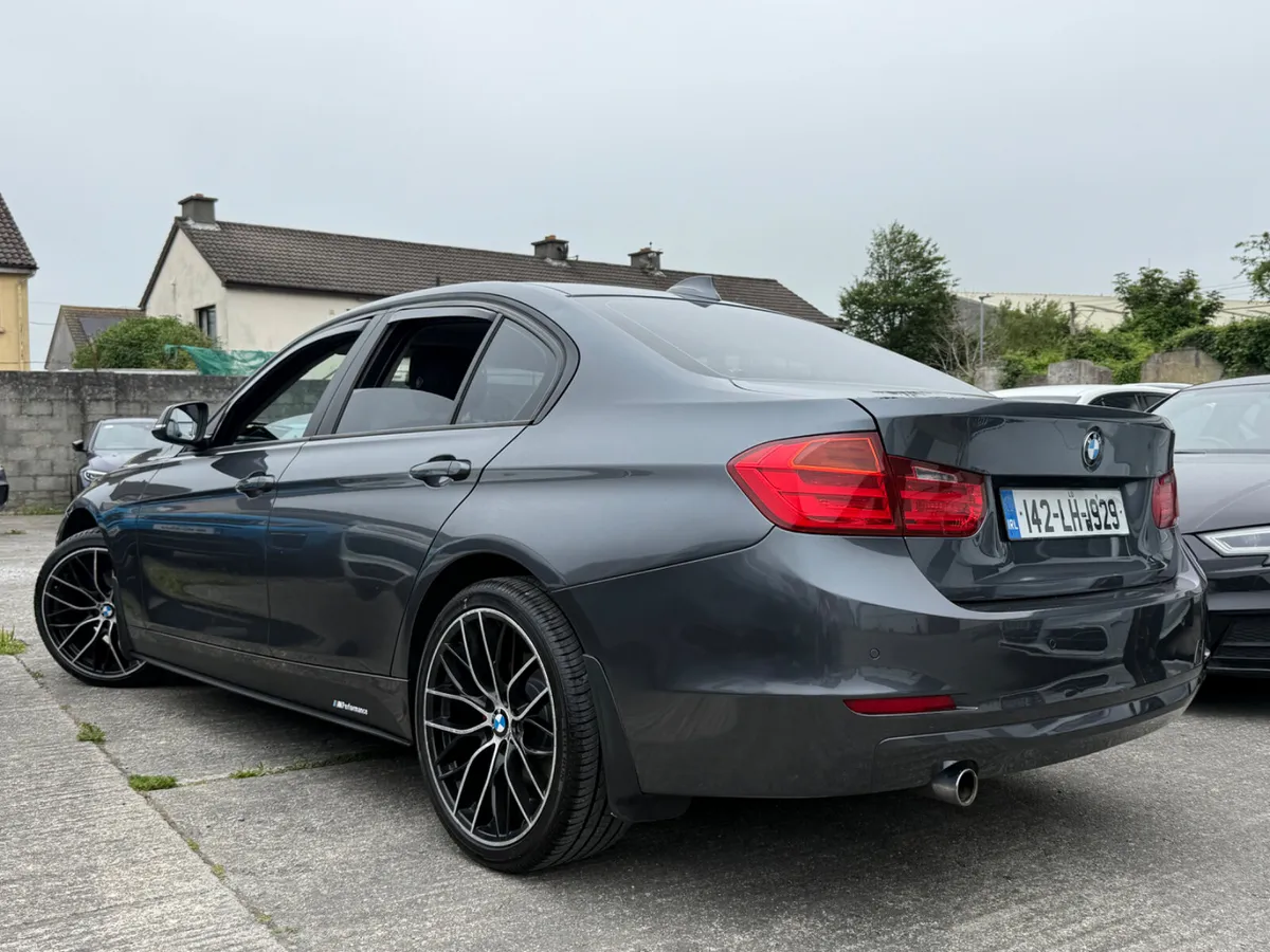 ⚫️BMW 320D (142) AUTOMATIC - Image 4