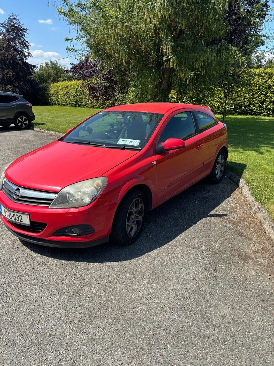 Opel Astra 2007 - Image 1