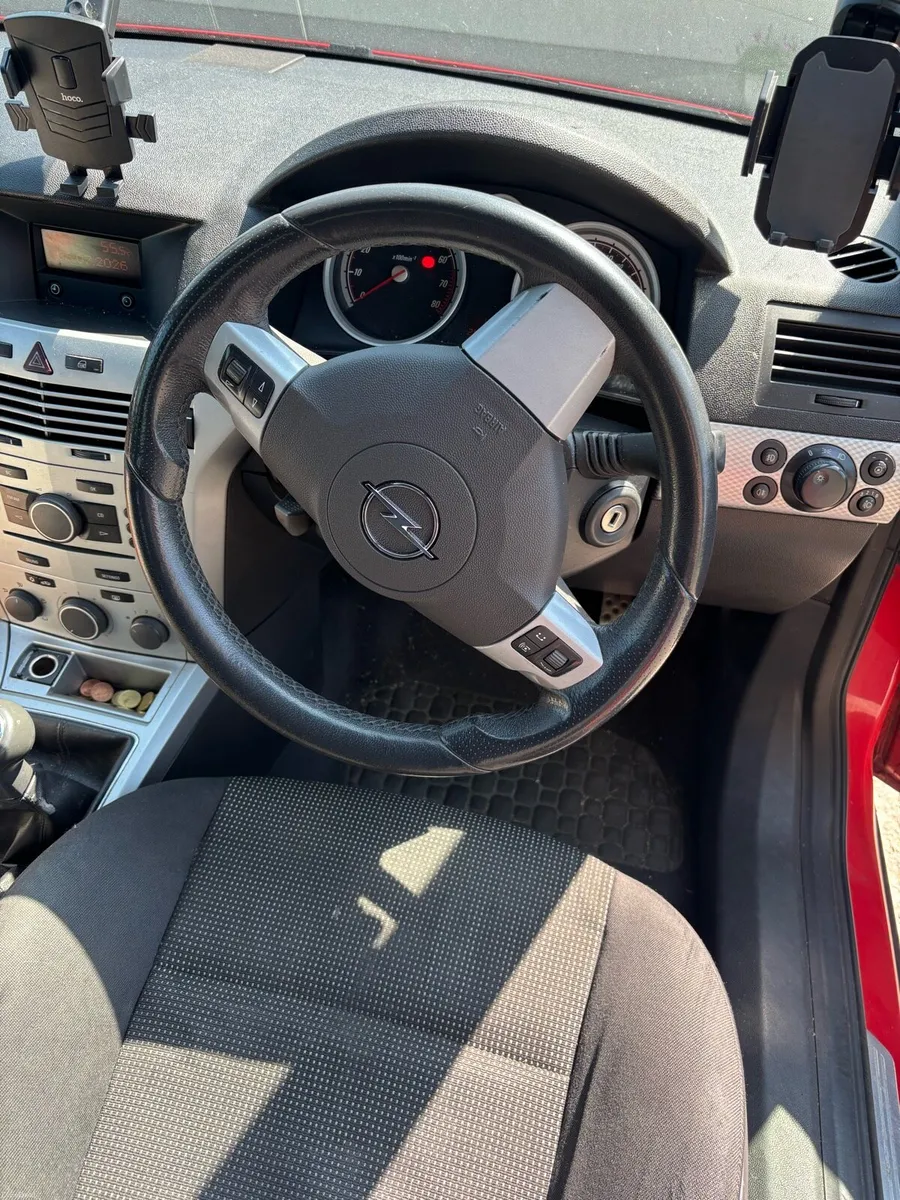 Opel Astra 2007 - Image 5