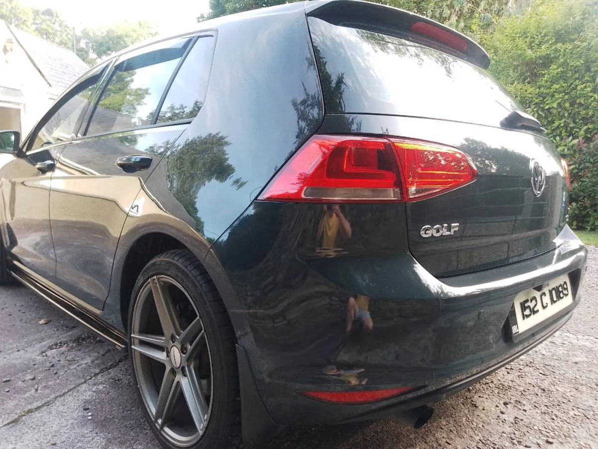 Low mileage 2015 VW Golf 1.2 tsi Automatic - Image 4