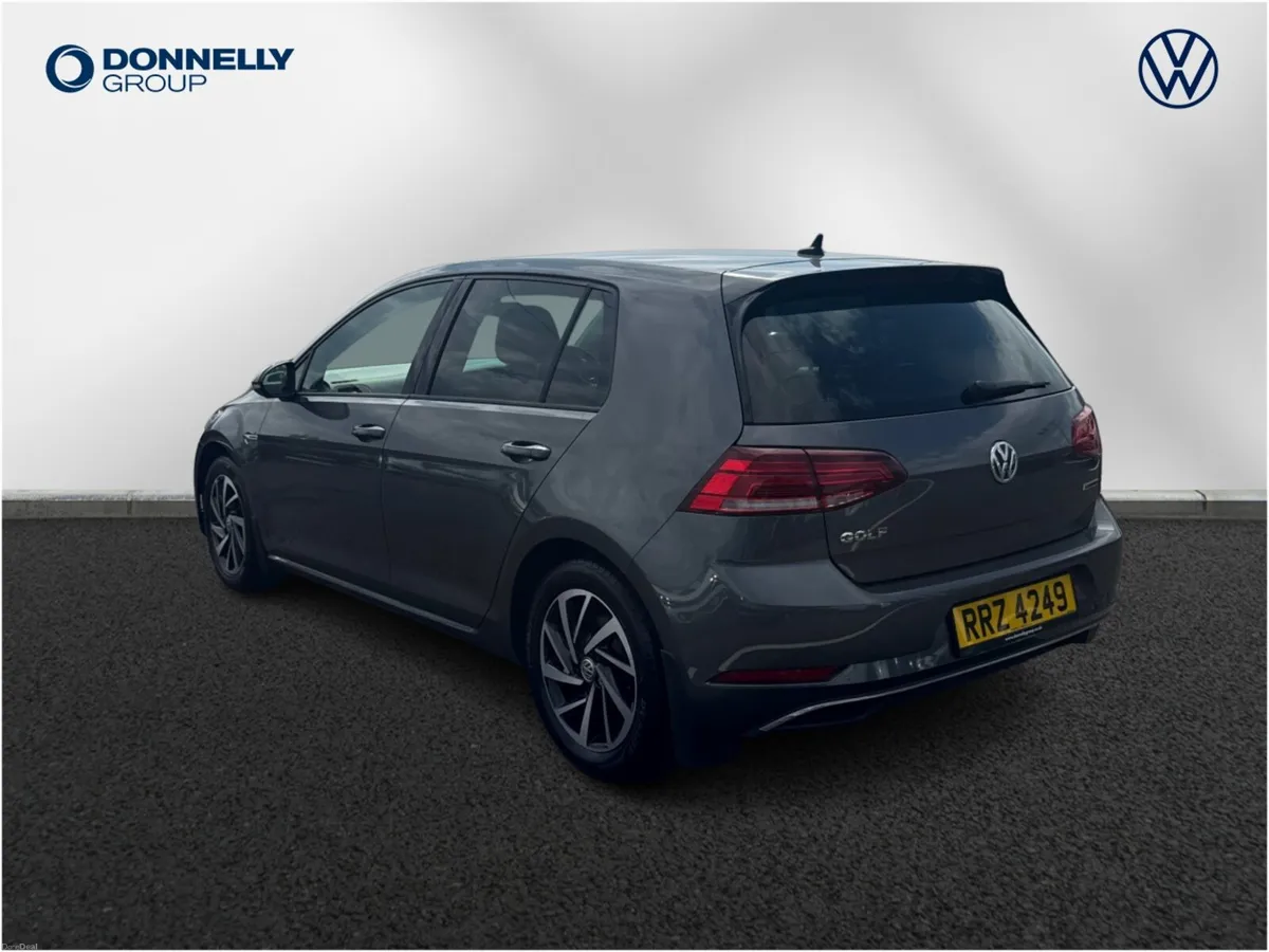 Volkswagen Golf Hatchback Match - Image 3