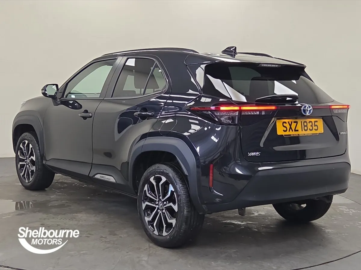 Toyota Yaris Cross Estate Design - Image 2