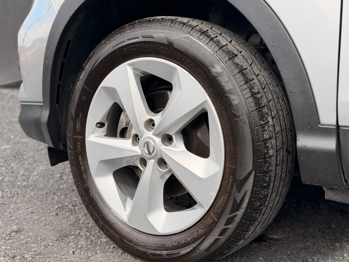 2017 NISSAN QASHQAI - Image 5