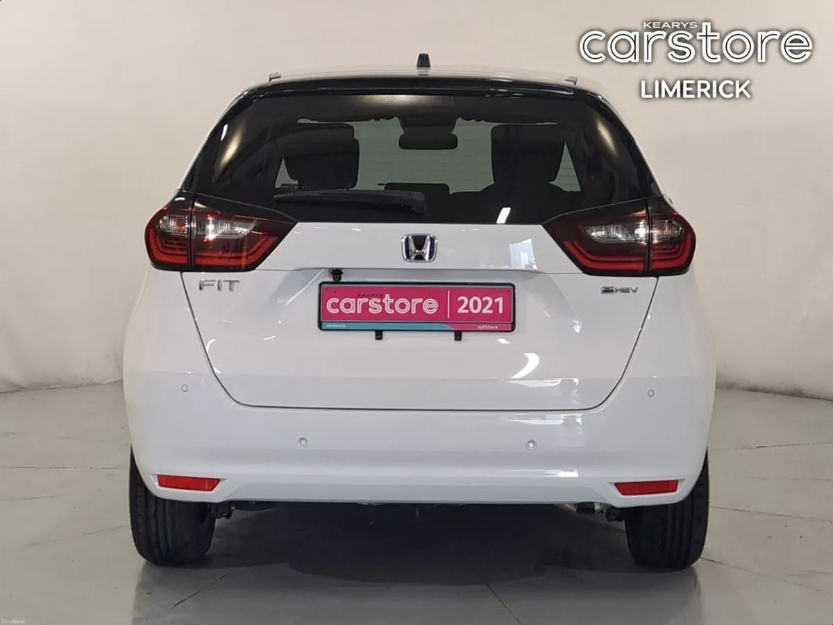 Honda Fit 1.5 HYBRID - Image 4