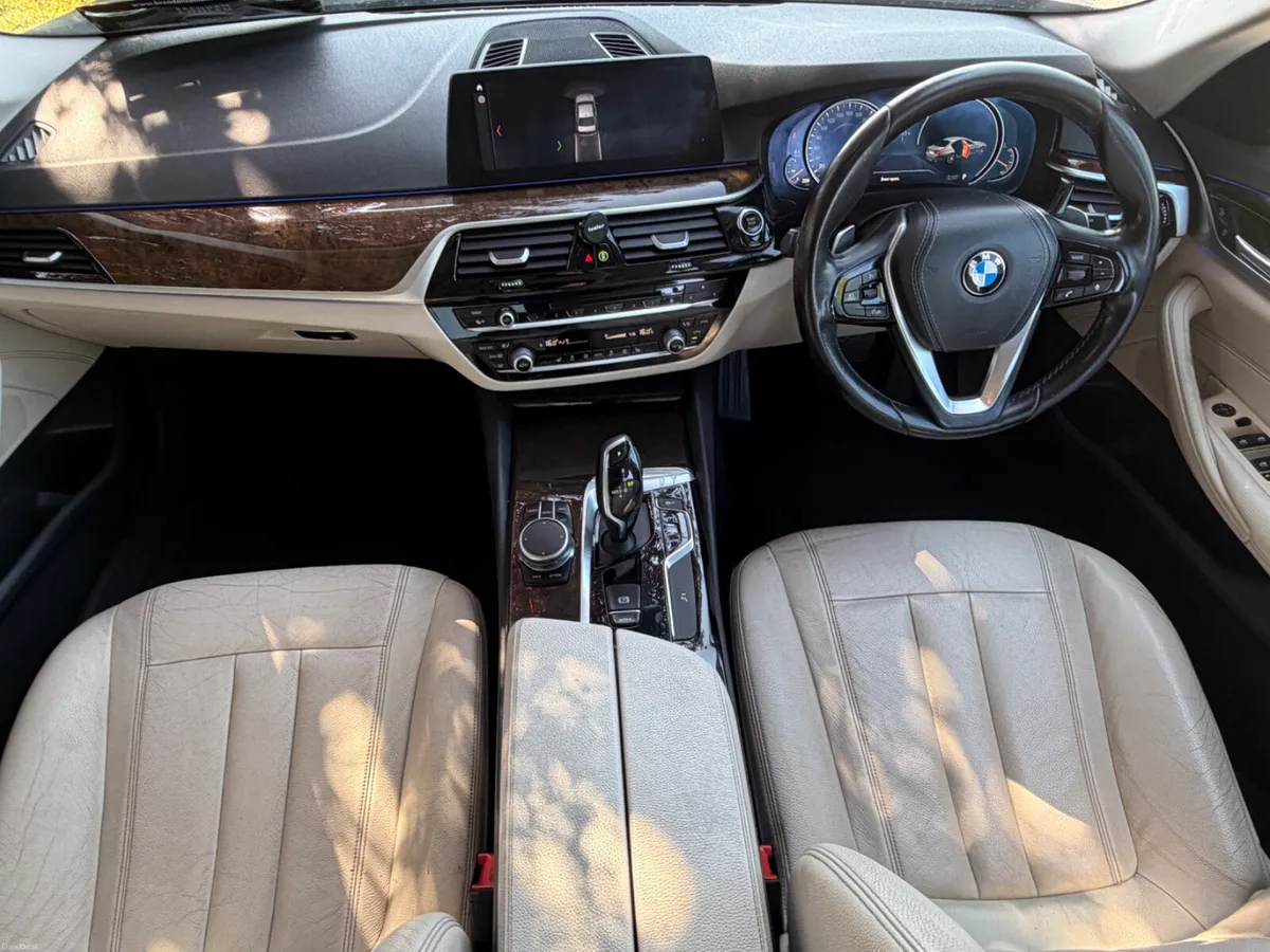 BMW 5-Series 1 Owner Business Editon - Image 6