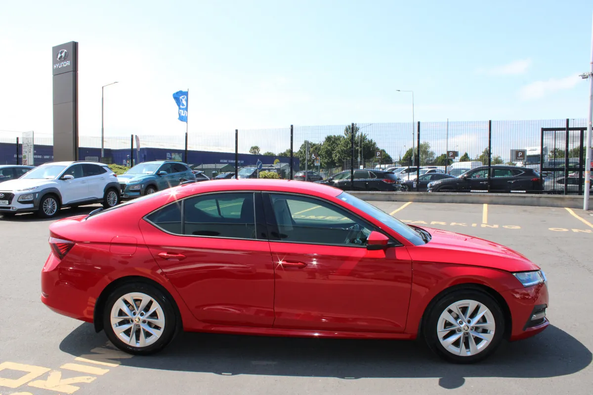 Skoda Octavia 2022 - Image 6