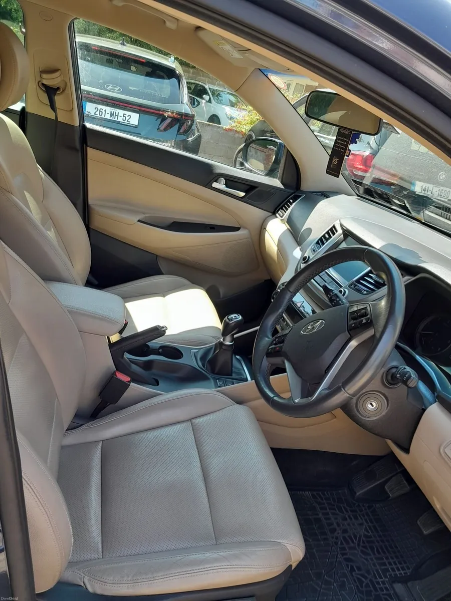 Hyundai Tucson 2018 Executive Model-NCT Jul 2028 - Image 2