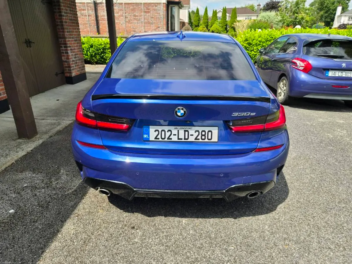 2020 BMW 330e M Sport 292hp Auto - Image 3