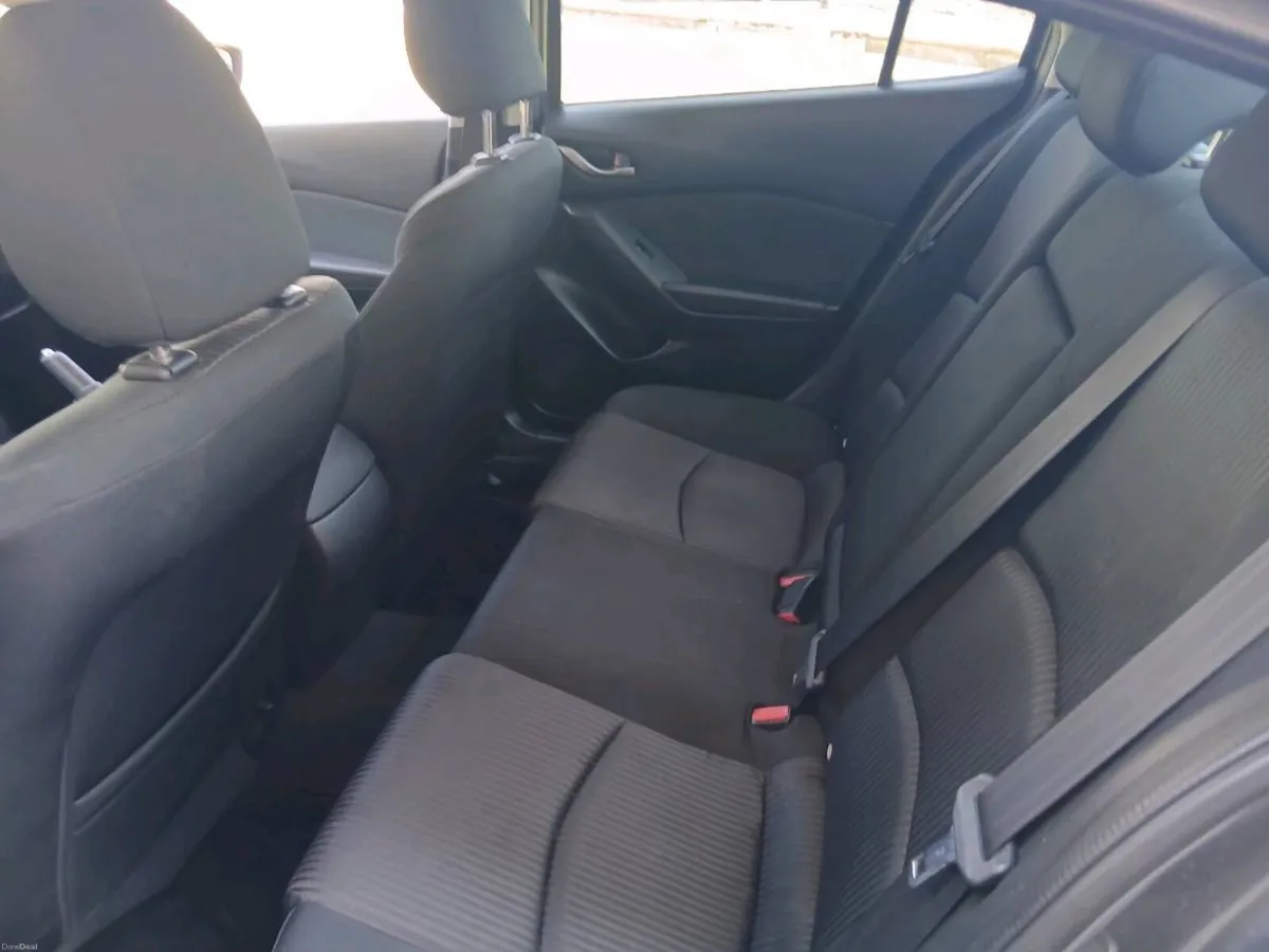 Car - Image 4