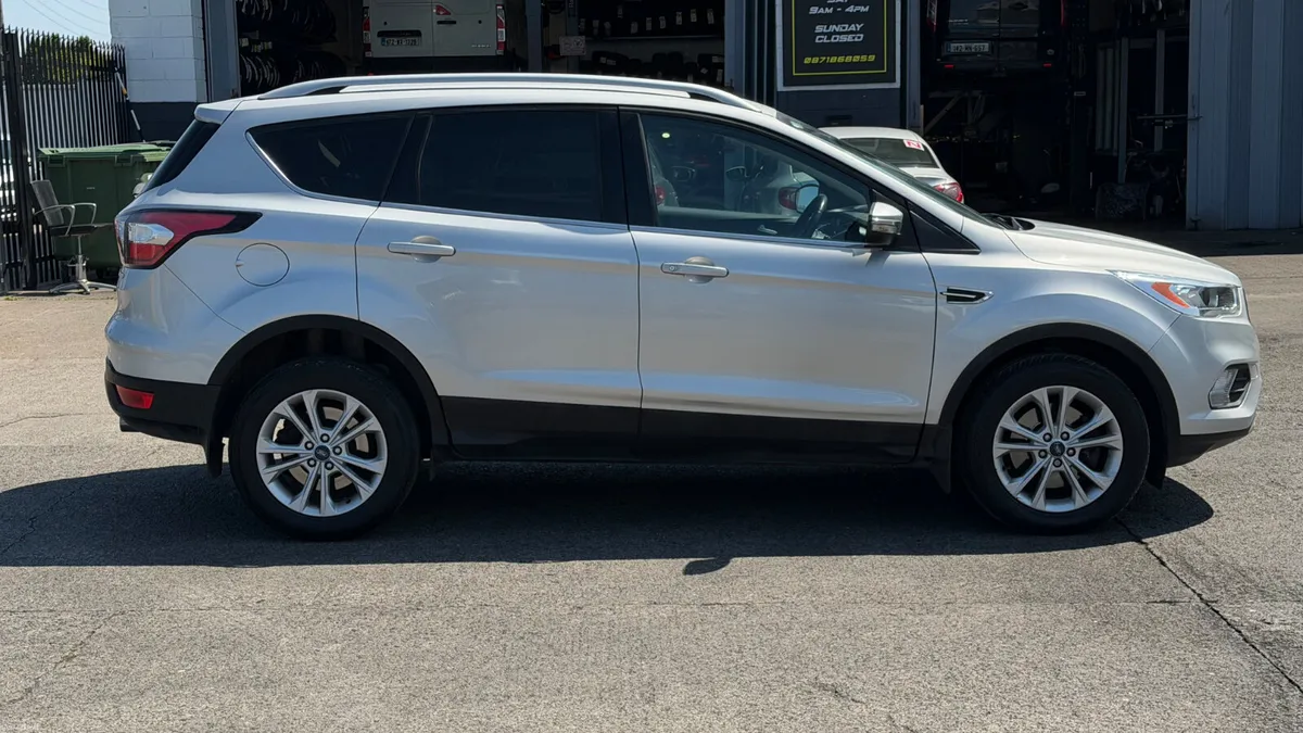 Ford Kuga 1.5 TDCi Titanium - Image 2