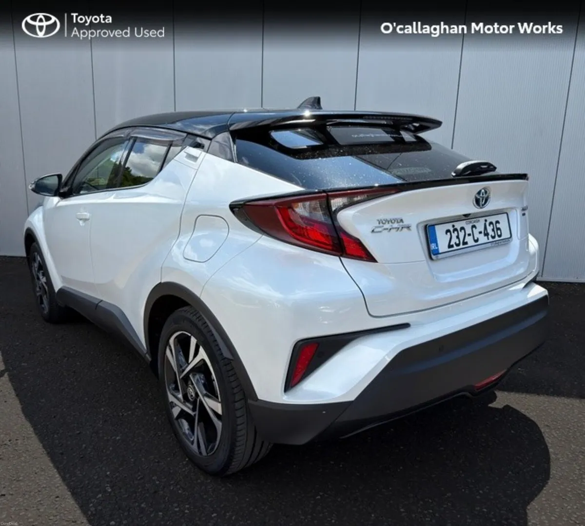 Toyota C-HR HYBRID SPORT BI-TONE 4DR - Image 3