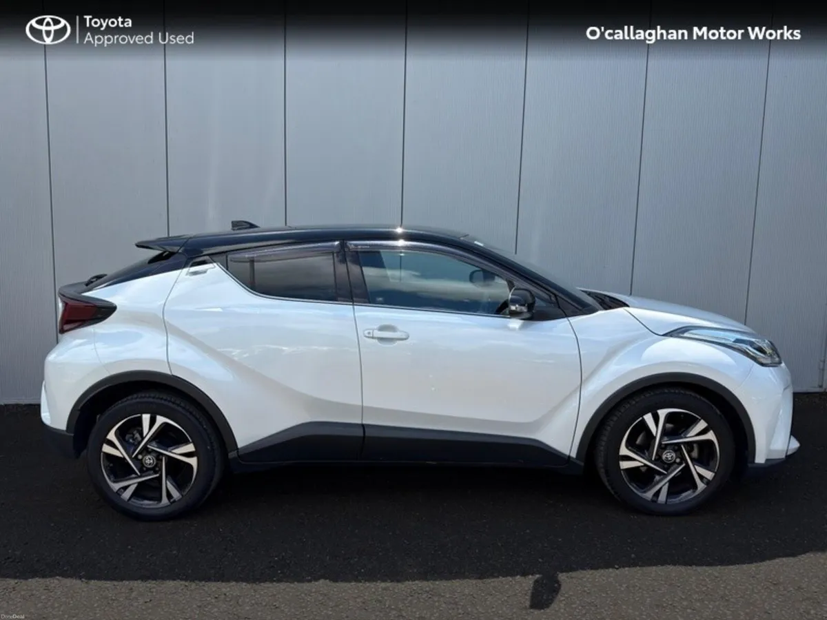 Toyota C-HR HYBRID SPORT BI-TONE 4DR - Image 5