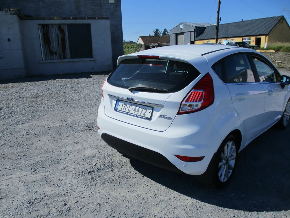 Ford Fiesta 2017 1.2 PETROL TITANIUM - Image 3