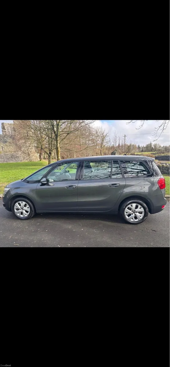 Car for sale - Image 4