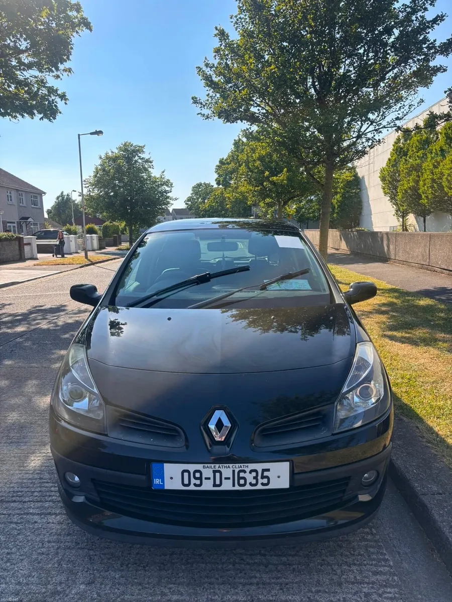 Renault Clio - Image 2