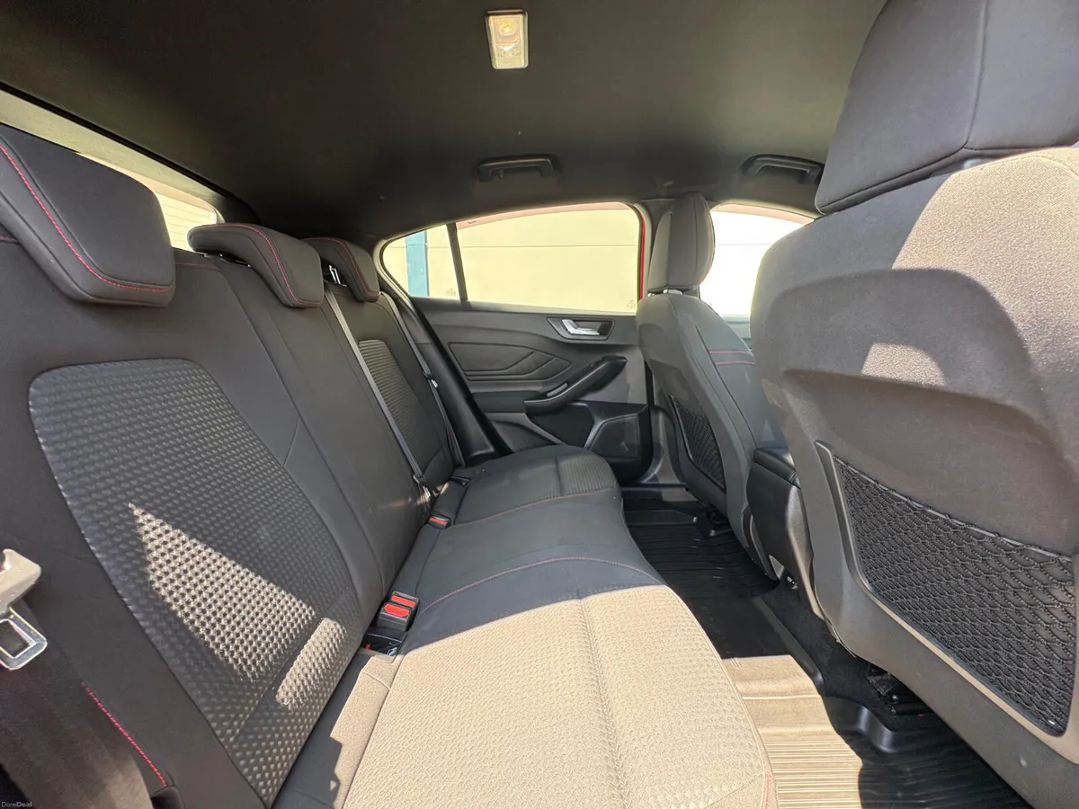 Ford Focus 2020 - Image 5