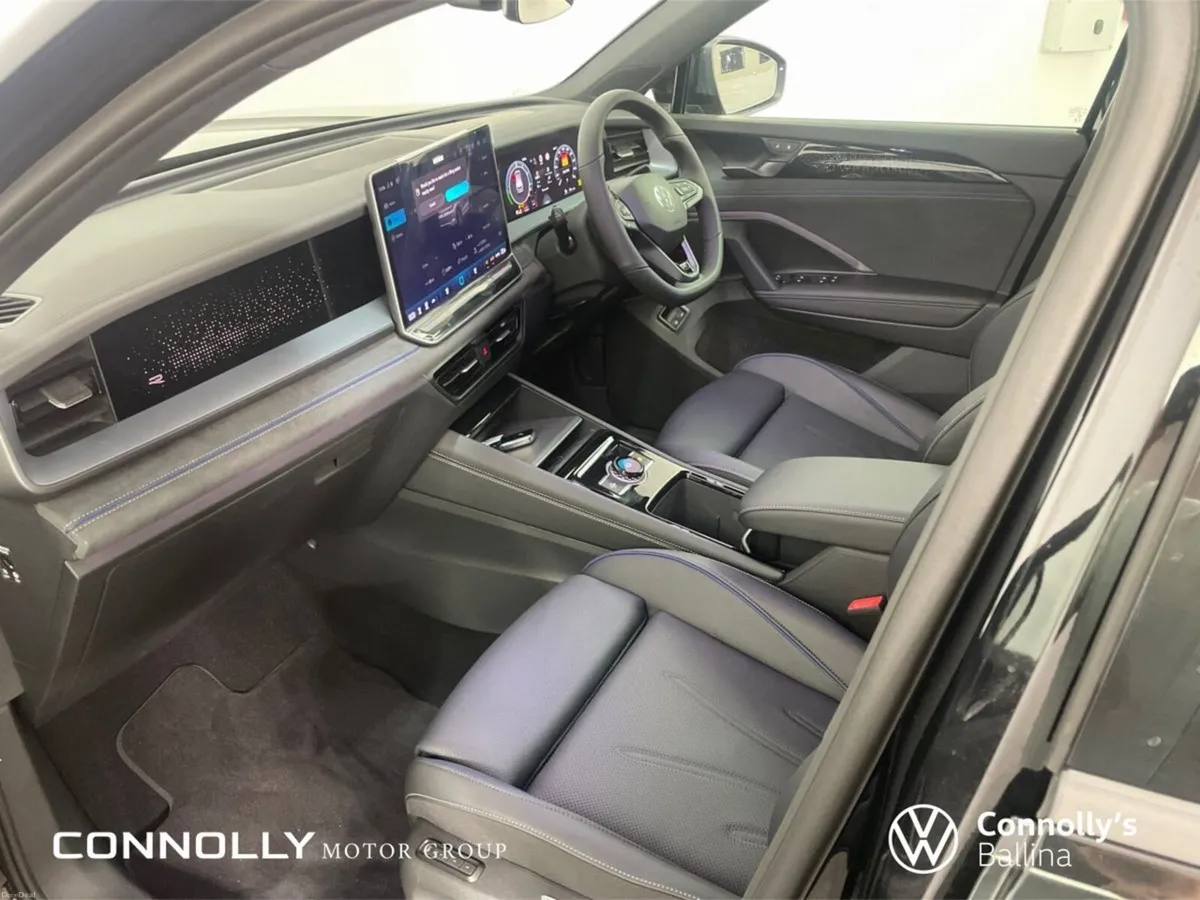 Volkswagen Tayron R Line 75 PHEV - Black Pack & Le - Image 5
