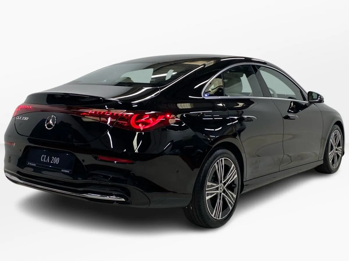 Mercedes-Benz CLA CLA 200 SALOON PROGRESSIVE LINE - Image 4