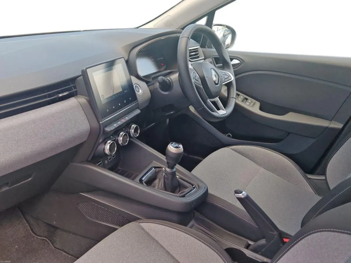 Renault Clio TCe 90 DFull Evolution - Image 5