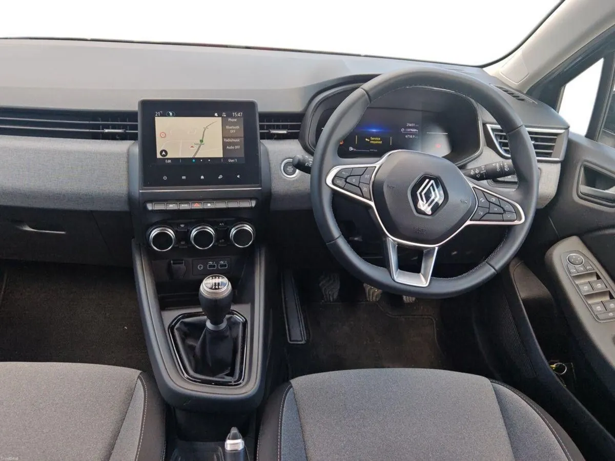 Renault Clio TCe 90 DFull Evolution - Image 2